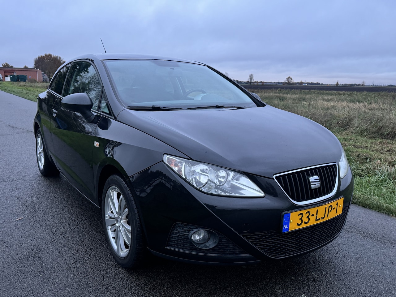 Seat Ibiza SC - 1.4 Good Stuff Airco/Cruise/LMV - AutoWereld.nl