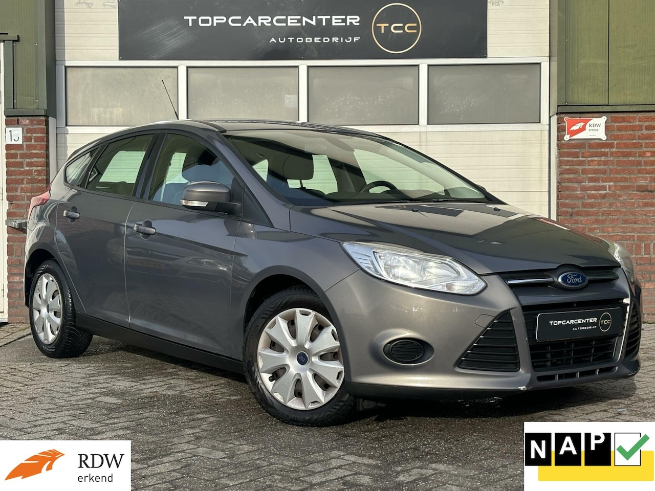 Ford Focus - 1.0 EcoBoost Trend/AIRCO/PARKS/CRUISE/APK/NAP - AutoWereld.nl