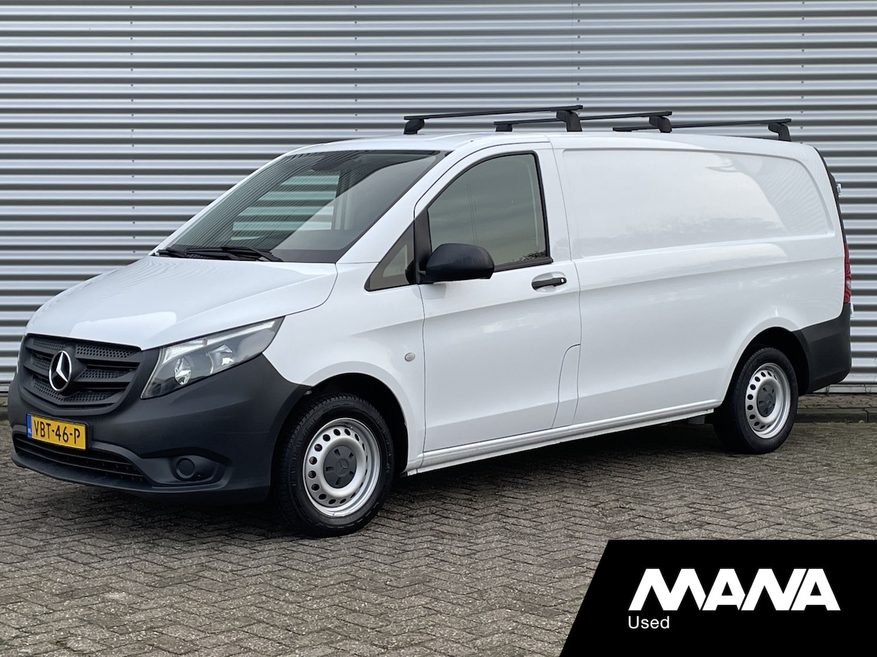 Mercedes-Benz Vito - 111CDI 115PK L2H1 Lang Airco Dakdragers 3 Zits Trekhaak - AutoWereld.nl