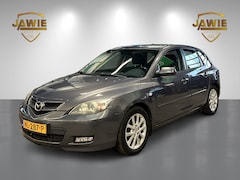 Mazda 3 - 3 1.6 Active