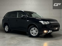 Mitsubishi Outlander - 2.0 PHEV Navi Cruise Camera Trekh. NAP