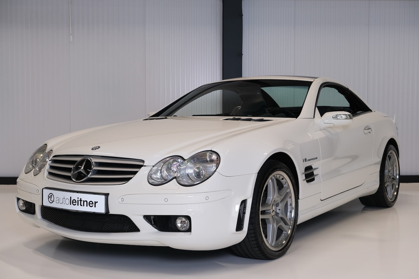 Mercedes-Benz SL-klasse - 55 AMG Roadster R230 origineel 64.153 km A1 conditie - AutoWereld.nl