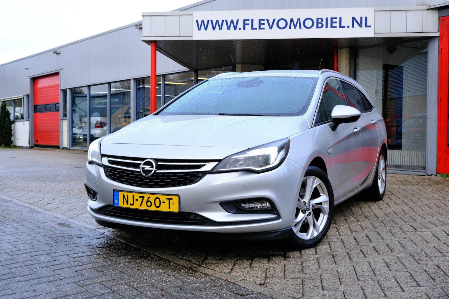 Opel Astra Sports Tourer - 1.0 Innovation Leder|Apple CarPlay|Clima|Cam|Sportstoelen - AutoWereld.nl