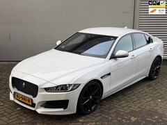 Jaguar XE - 2.0 D Portfolio l R design l Xenon l Camera l Automaat l Rijdt en schakelt zeer goed l