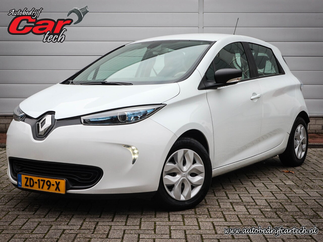 Renault Zoe - R90 Life 41 kWh | Clima | Cruise | Navi | Pdc |Led | Koopaccu | 2000 euro subsidie - AutoWereld.nl