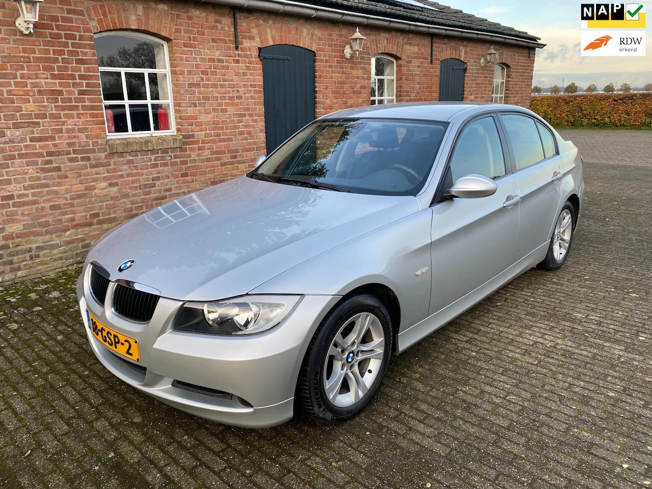 BMW 3-serie - 320i Executive 320i Executive - AutoWereld.nl