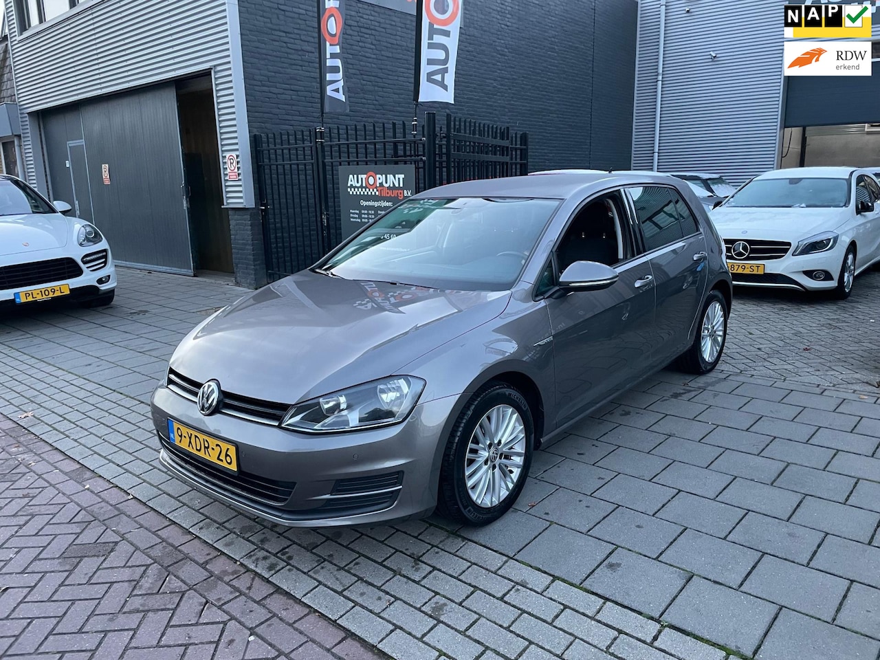 Volkswagen Golf - 1.2 TSI CUP Edition DSG 3e Eig! Airco Navi PDC NAP APK - AutoWereld.nl