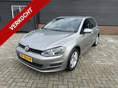 Volkswagen Golf - 1.4 TSI ACT Highline 140PK PDC V+A | STOELVERWARMING