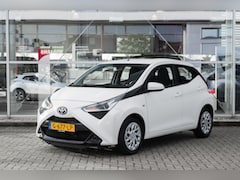 Toyota Aygo - 1.0 VVT-i 72pk x-play | 1e. Eig. | Dlr. Ondh