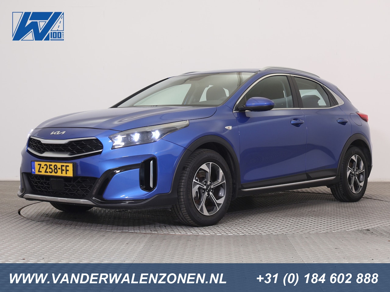 Kia XCeed - 1.0 T-GDi 120pk ComfortLine ECC ACP-NAVI LED ZWART/GRIJS.STOF WINTERPAKKET; STUUR+STOELVER - AutoWereld.nl