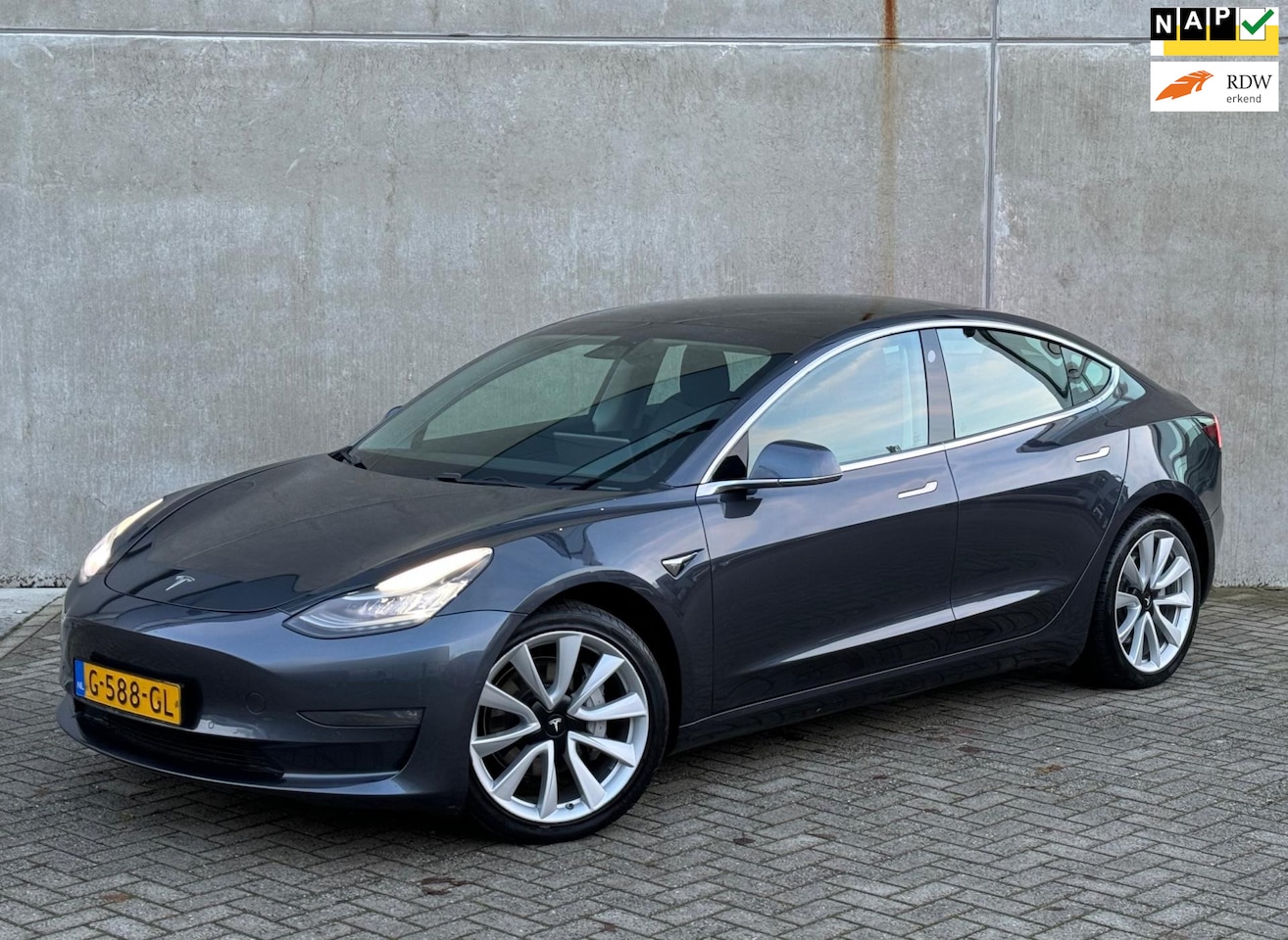 Tesla Model 3 - Long Range RWD Long Range AWD 75 kWh 2019 Grijs AUTOPILOT| 19" - AutoWereld.nl