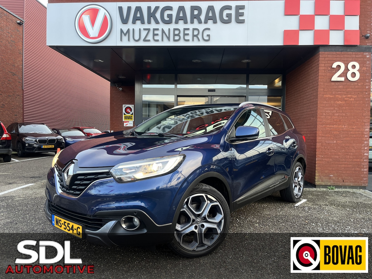 Renault Kadjar - 1.2 TCe // NAVI // CLIMA // CRUISE // CAMERA // TREKHAAK - AutoWereld.nl