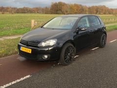 Volkswagen Golf - 1.2 TSI Highline BlueMotion