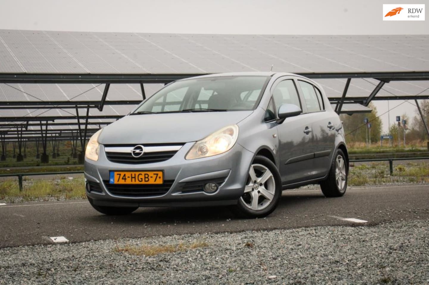 Opel Corsa - 1.2-16V Enjoy / AUTOMAAT / 5 deurs / Cruise / LM velgen - AutoWereld.nl