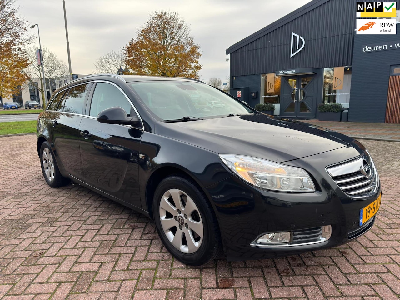 Opel Insignia Sports Tourer - 1.6 T Cosmo Navi \ trekhaak - AutoWereld.nl