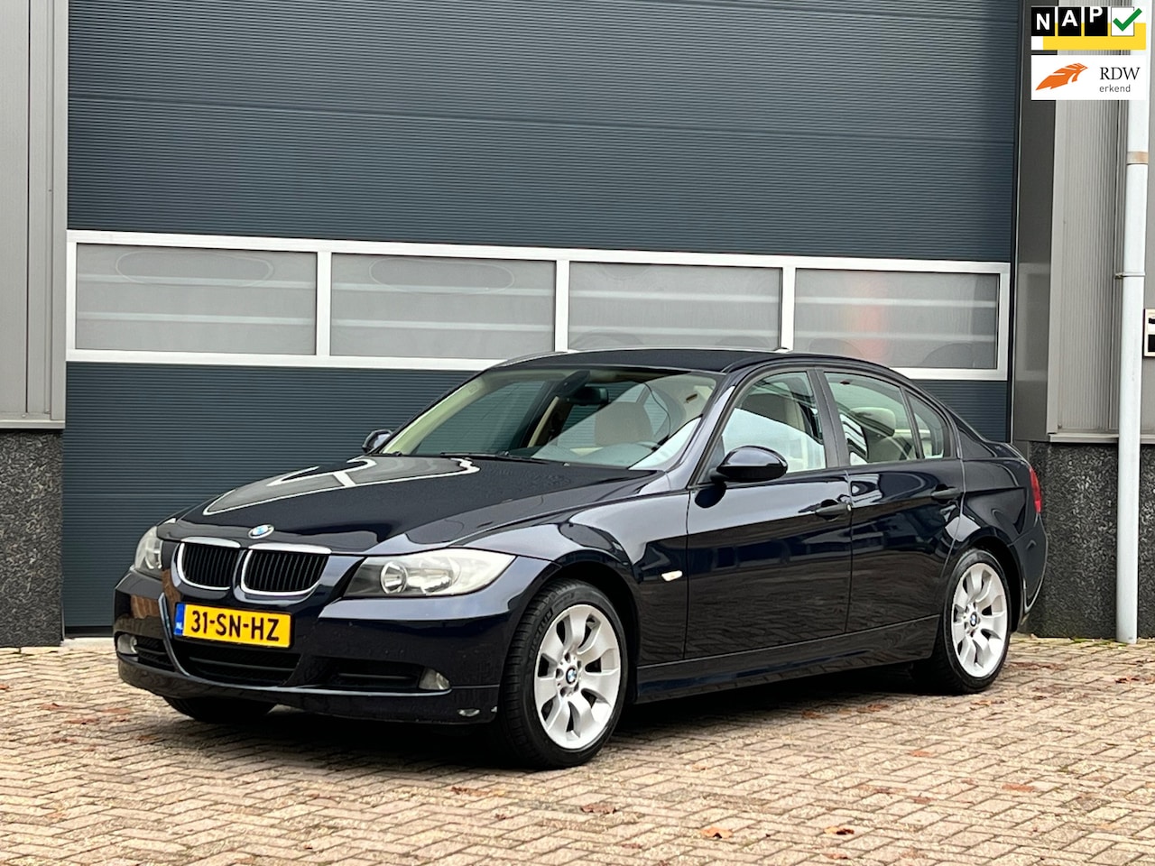 BMW 3-serie - 320d High Executive bj.2006 Navi|Clima|Trekhaak|Nap. - AutoWereld.nl