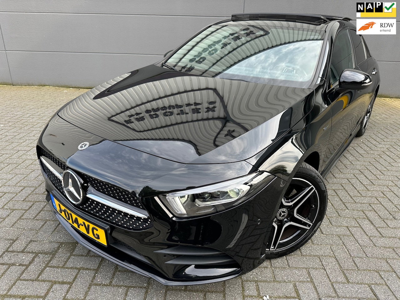 Mercedes-Benz A-klasse - 250 e Business Solution AMG Limited*Automaat*Opendak*Benzine / Elektriciteit*Fuul option - AutoWereld.nl