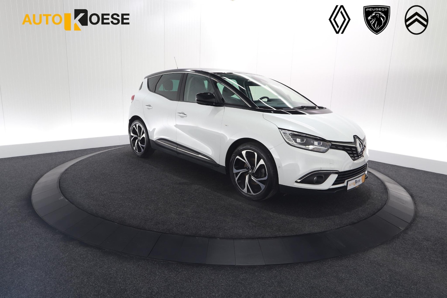 Renault Scénic - TCe 140 EDC BOSE | Trekhaak | Adaptieve Cruise Control | Head-Up Display | Camera - AutoWereld.nl