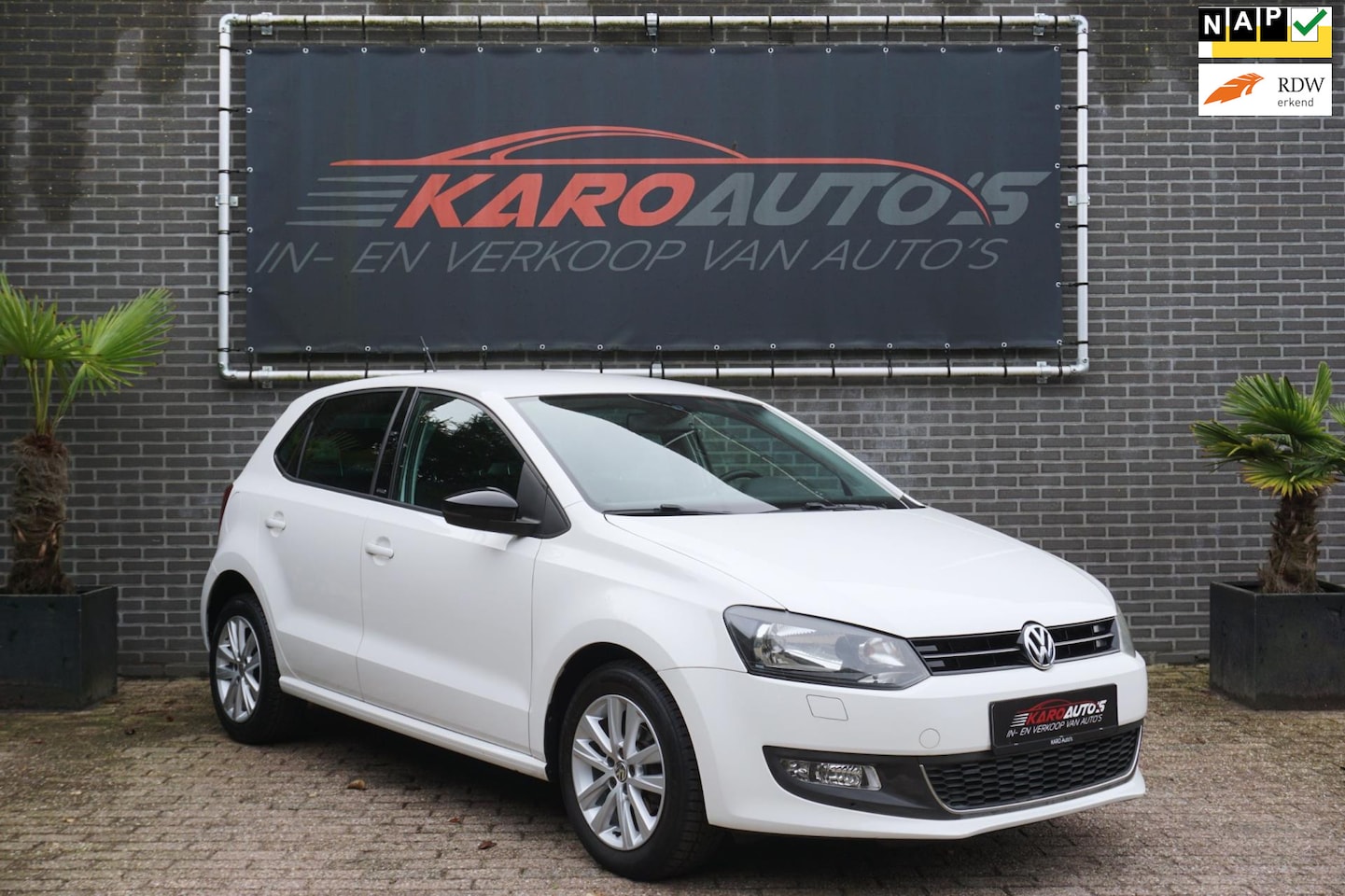 Volkswagen Polo - 1.2 Style Carplay Cruise Clima Stoelv Pdc Lm - AutoWereld.nl