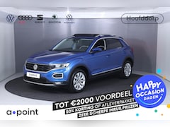 Volkswagen T-Roc - 1.5 TSI Sport 150pk DSG| Pano-dak| Navigatie| Trekhaak| Park-sensors| Alarm