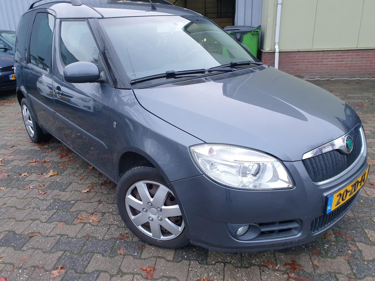 Skoda Roomster - 1.4-16V Style 1.4-16V Style - AutoWereld.nl