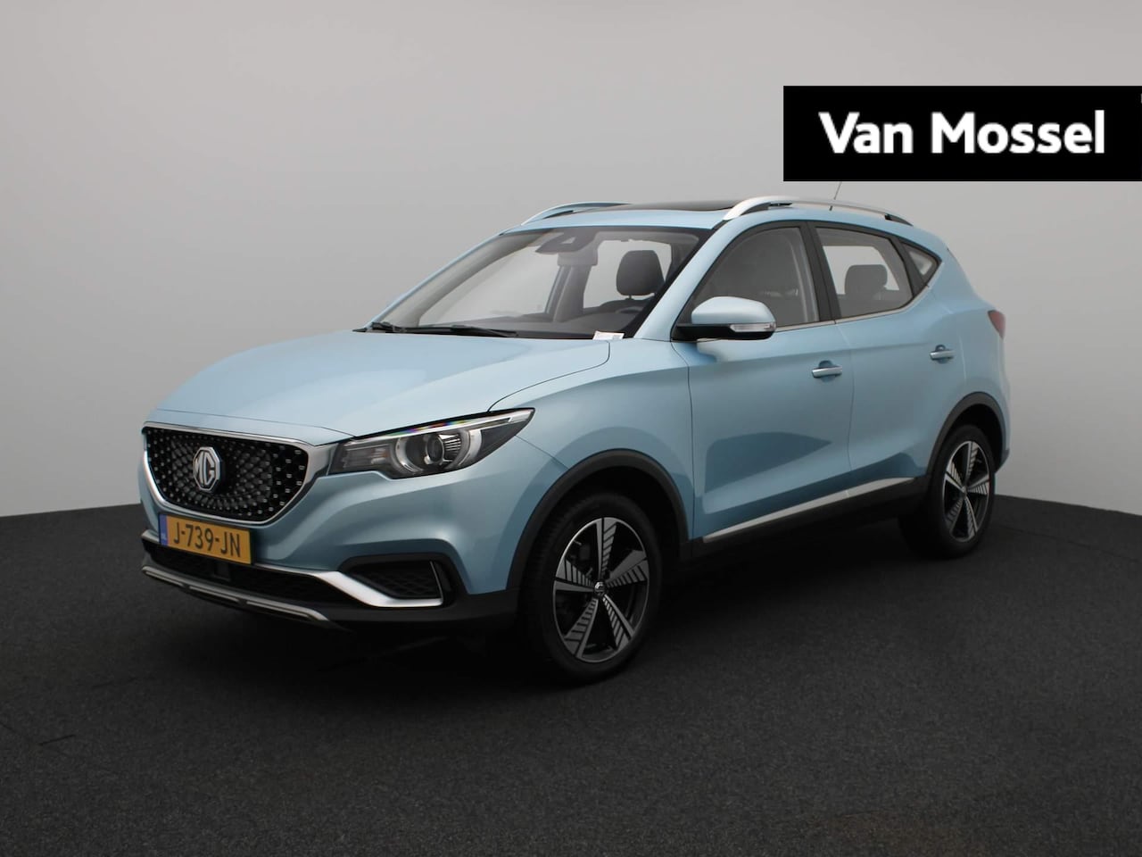 MG ZS - EV Luxury | 1e-Eigenaar | Panoramadak | Leder | Navi | Apple CarPlay | Camera | - AutoWereld.nl