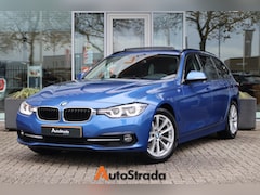 BMW 3-serie Touring - (f31) 318i LuxuryLine 136pk Aut I Navi I Pano I Camera I Trekhaak I Leder