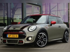 MINI Cooper S - 2.0 John Cooper Works Pakket | Panoramadak | HUD | H/K