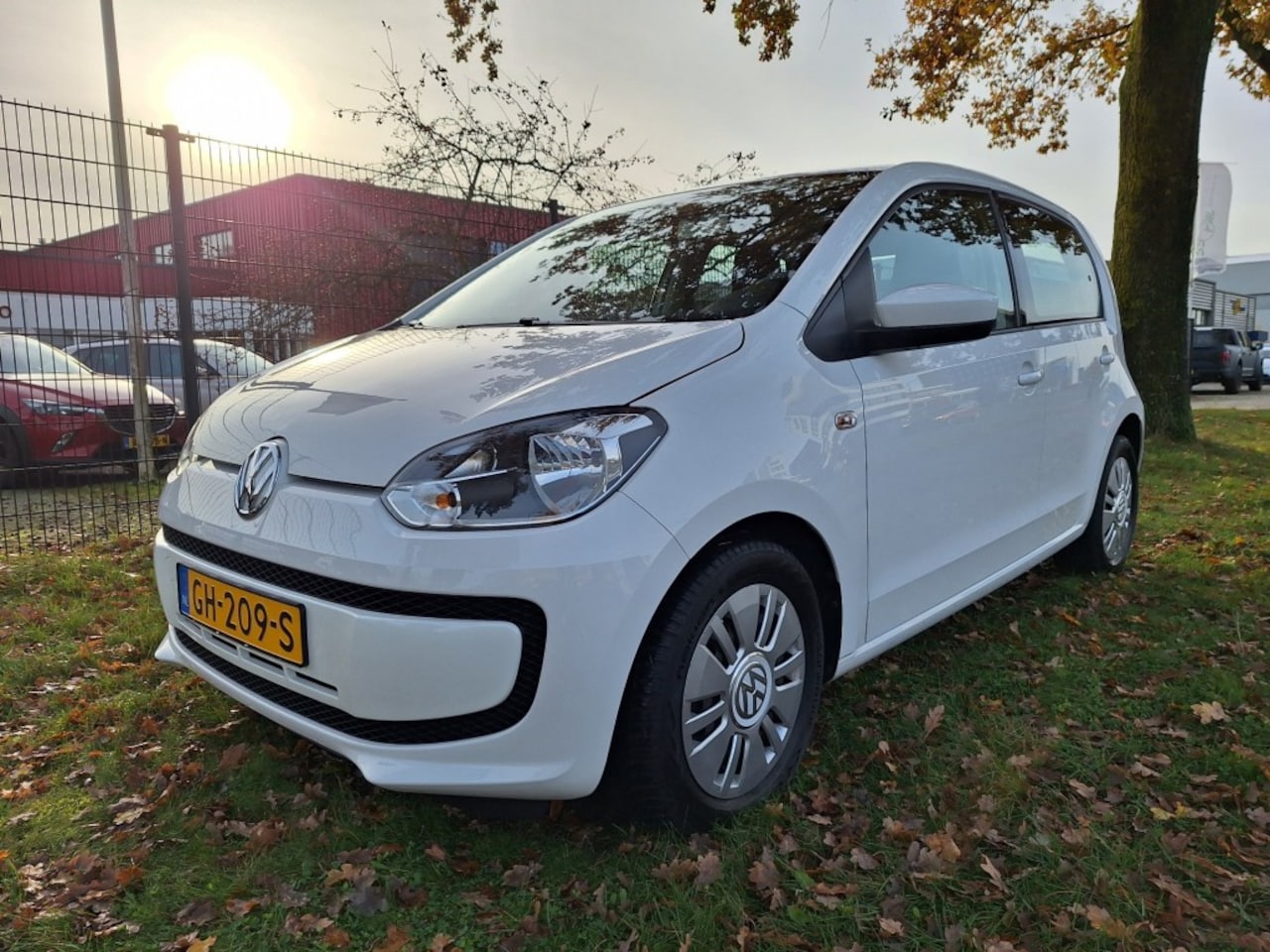 Volkswagen Up! - 1.0 BMT - AutoWereld.nl