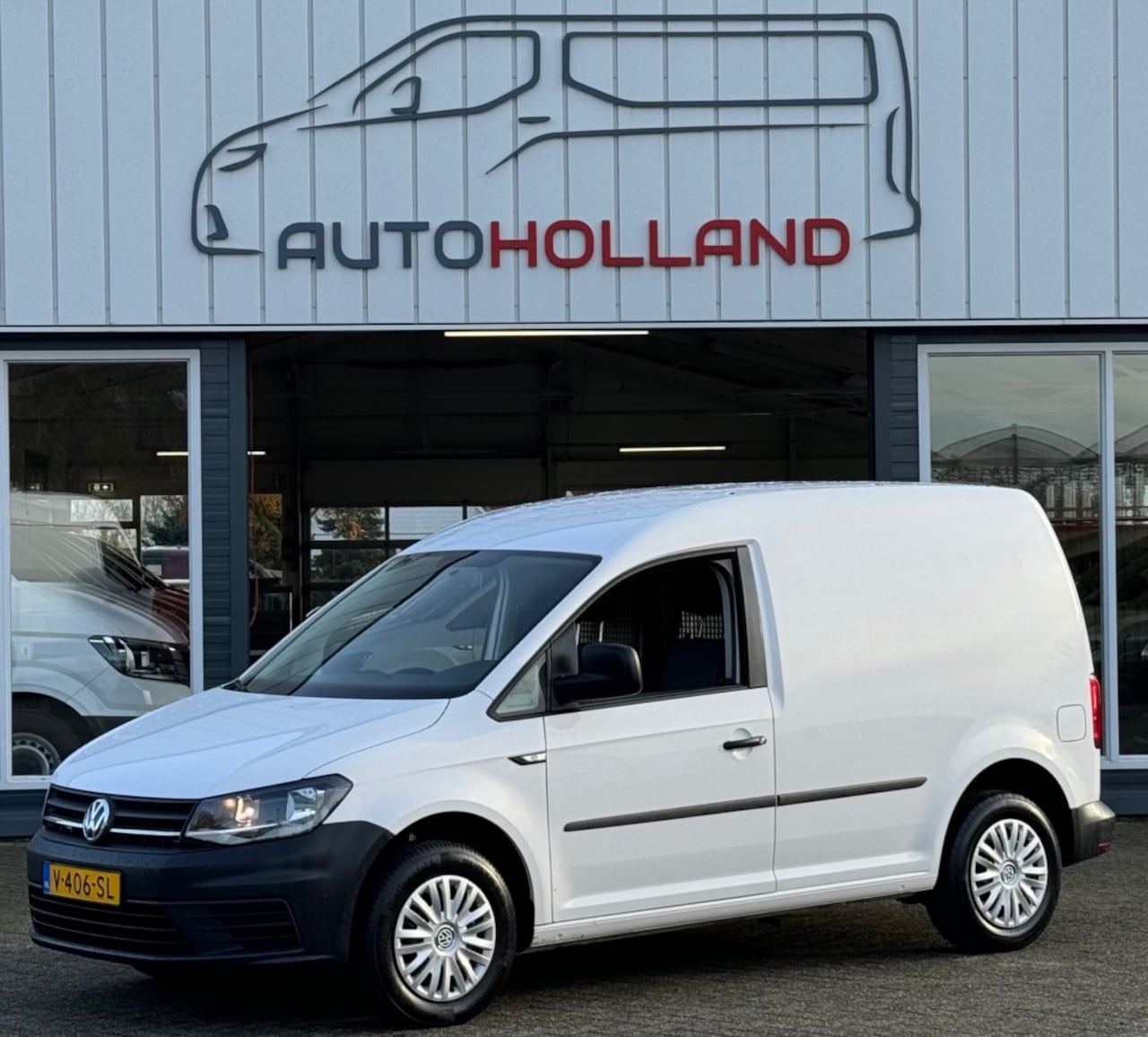 Volkswagen Caddy - 2.0 TDI 55KW 75PK EURO 6 AIRCO/ ORIGINEEL AUDIO/ 100% DEALERONDE - AutoWereld.nl