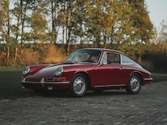 Porsche 911 - 1965 911 Coupe Matching numbers early chassis number