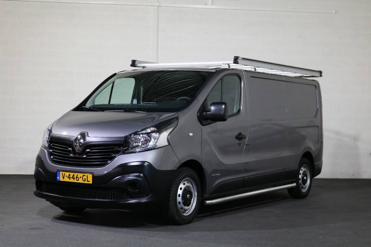 Renault Trafic - 1.6 dCi 120pk L2 H1 Airco Imperiaal Trekhaak - AutoWereld.nl