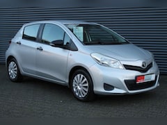 Toyota Yaris - 1.3 VVT-i Comfort Uitv. 5-Deurs AIRCO