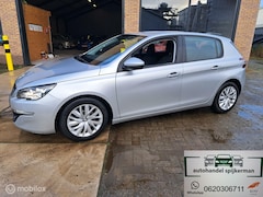 Peugeot 308 - 1.2 PureTech Blue Lease