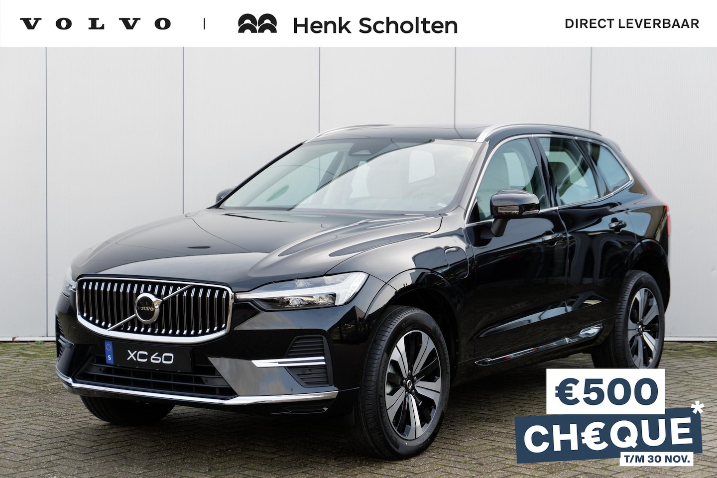 Volvo XC60 - Recharge T6 AWD AUT8 350PK Essential Edition, **Direct leverbaar** 717 Onyx Black, UA00 Mo - AutoWereld.nl