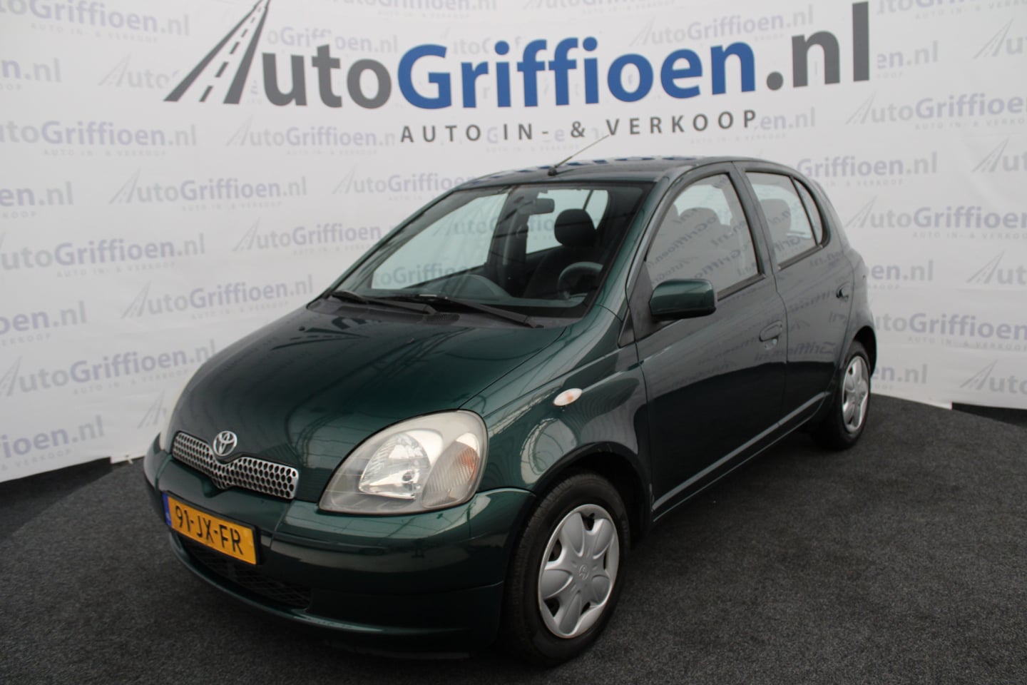 Toyota Yaris - 1.3-16V VVT-i Sol nette 5-deurs met trekhaak en airco - AutoWereld.nl