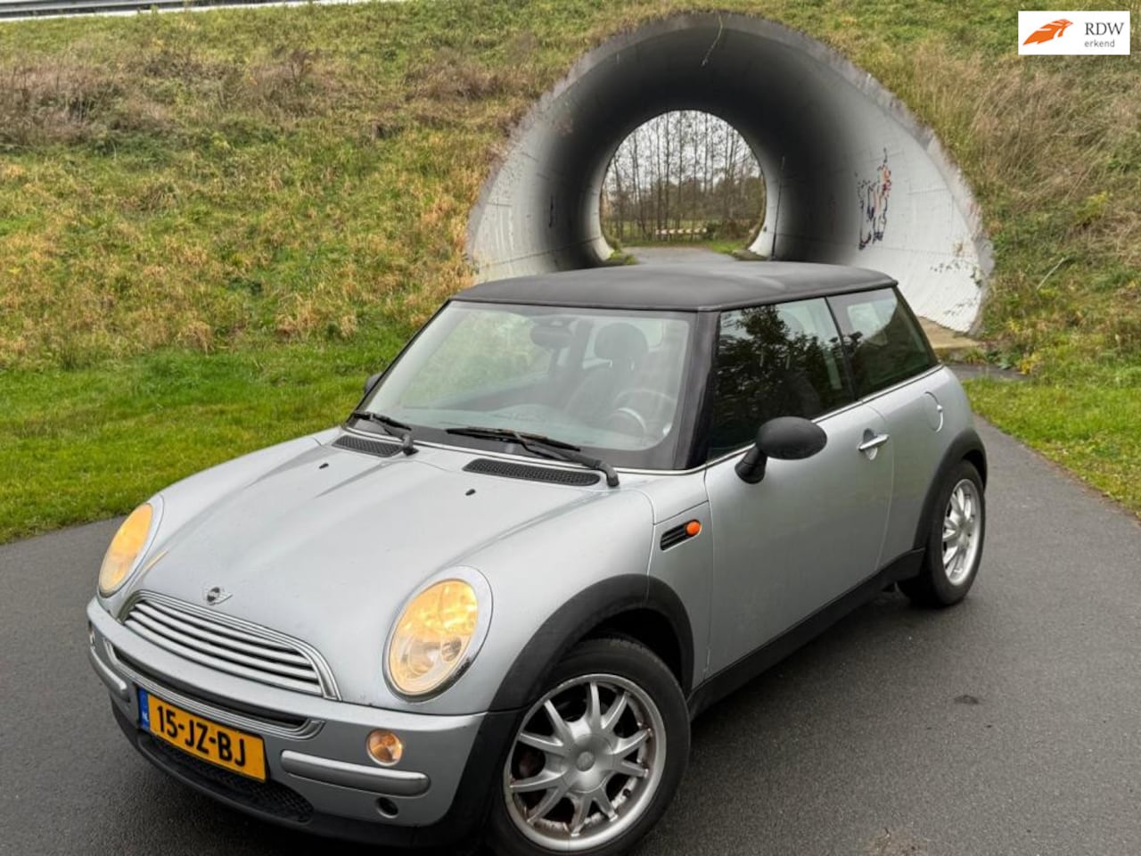 MINI One - Mini 1.6 Salt - Nieuwe APK - Met licht metalen velgen! - Knappe auto - Goed onderhouden - - AutoWereld.nl