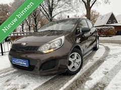 Kia Rio - 1.2 CVVT Plus Pack, Grote beurt, remmen