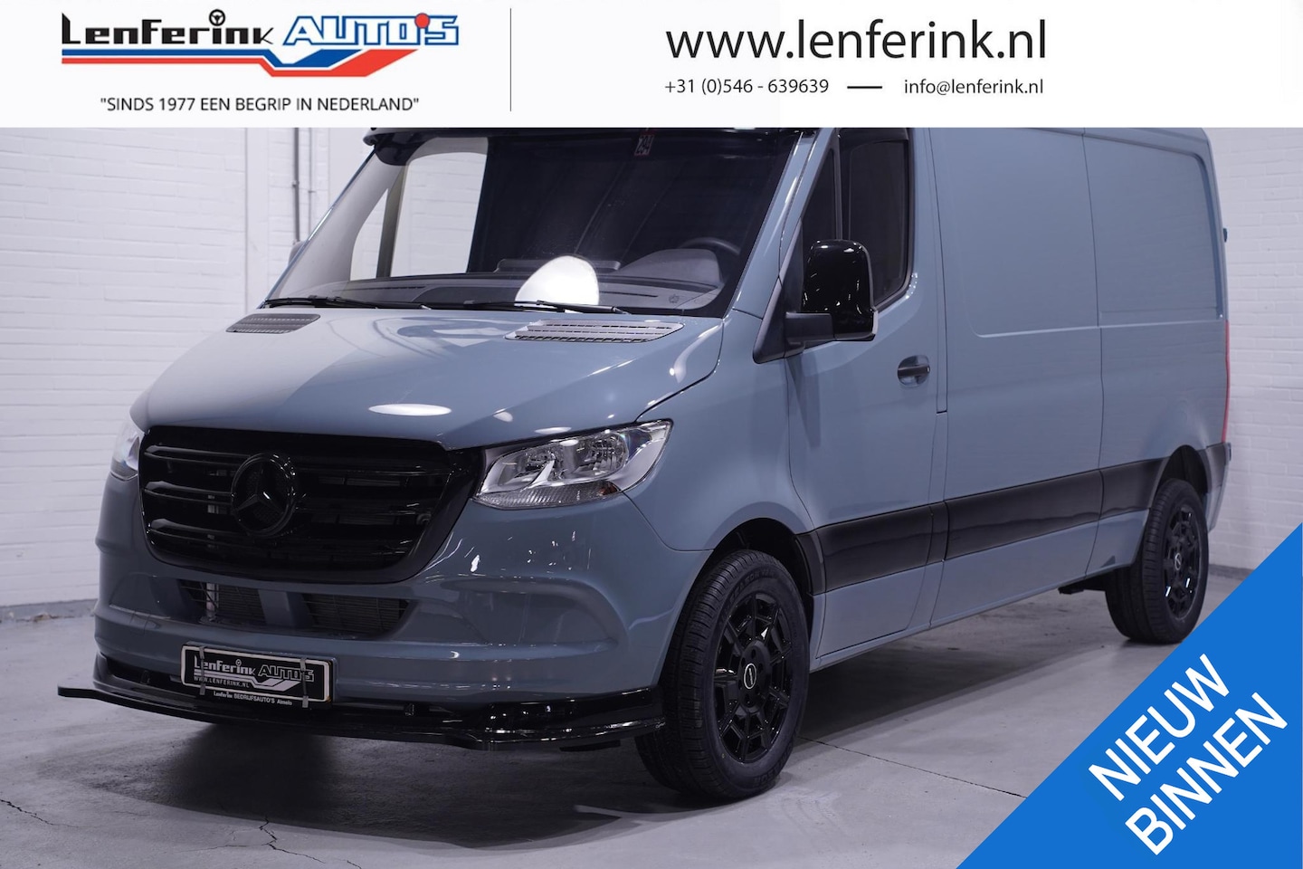 Mercedes-Benz Sprinter - 215 CDI 150 pk Black&Grey Edition L2H1 Airco, 18" LMV, Bumpers in Kleur, Zonneklep, Grille - AutoWereld.nl