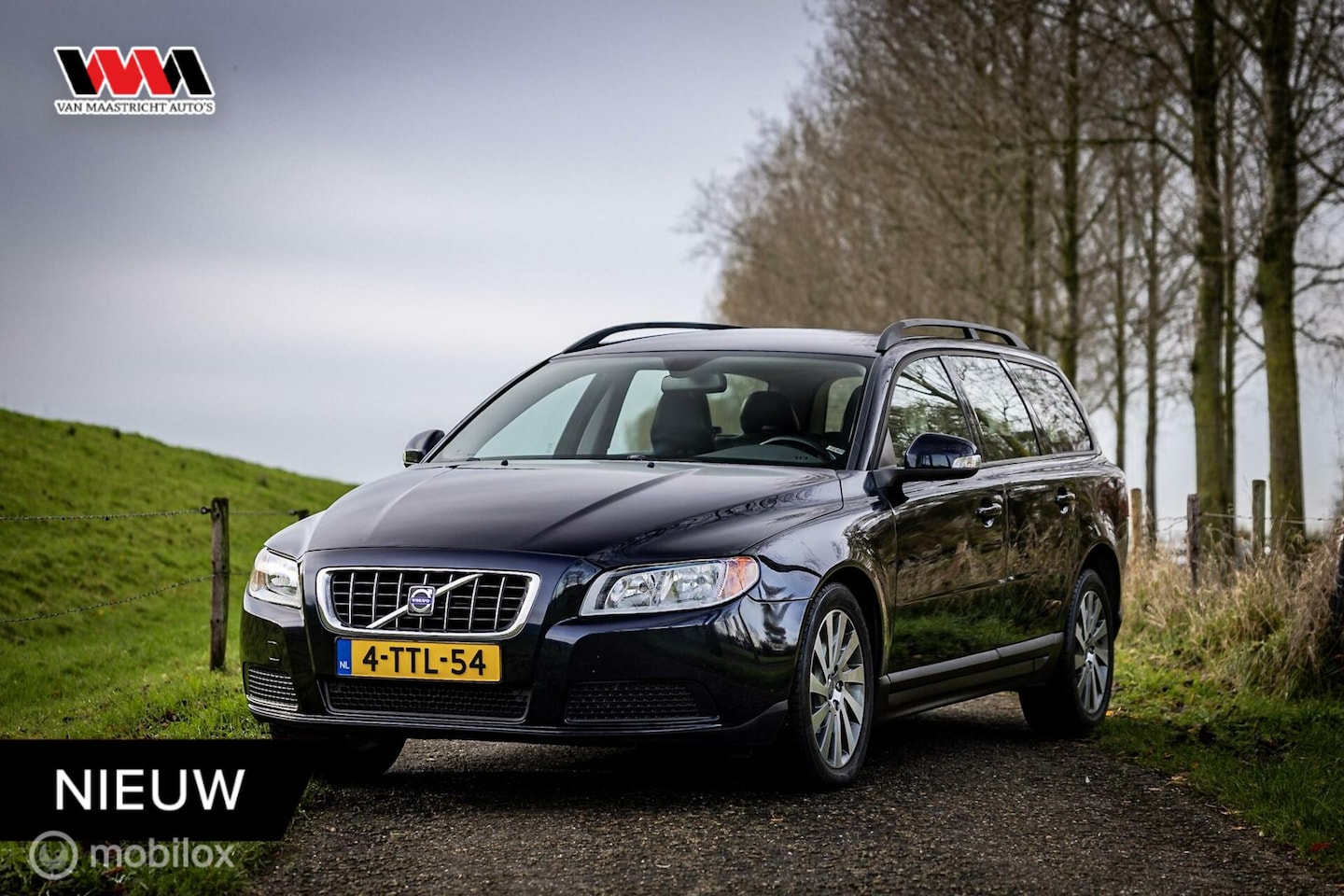 Volvo V70 - 2.5T Momentum | 5cilinder | Automaat | Trekhaak - AutoWereld.nl