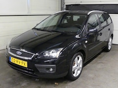 Ford Focus Wagon - 2.0-16V Futura - Airco - Mooie auto - Cruise Control