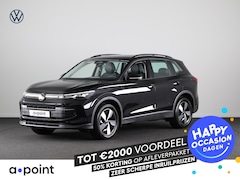 Volkswagen Tiguan - 1.5 eTSI Life Edition 150 pk Automaat (DSG) | Navigatie | Elektr. trekhaak | Parkeersensor