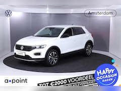 Volkswagen T-Roc - 1.5 TSI Style 150 pk Automaat (DSG) | Navigatie | Parkeersensoren (Park assist) | LED kopl