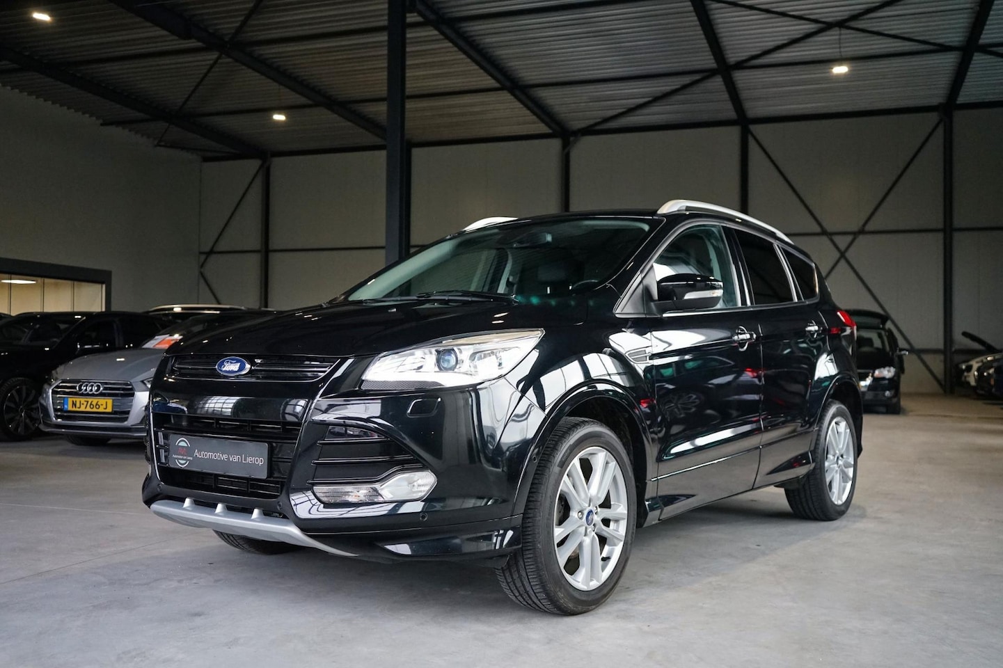 Ford Kuga - 1.5 Titanium Styling Pack SONY | CAMERA | 1STE EIGENAAR - AutoWereld.nl