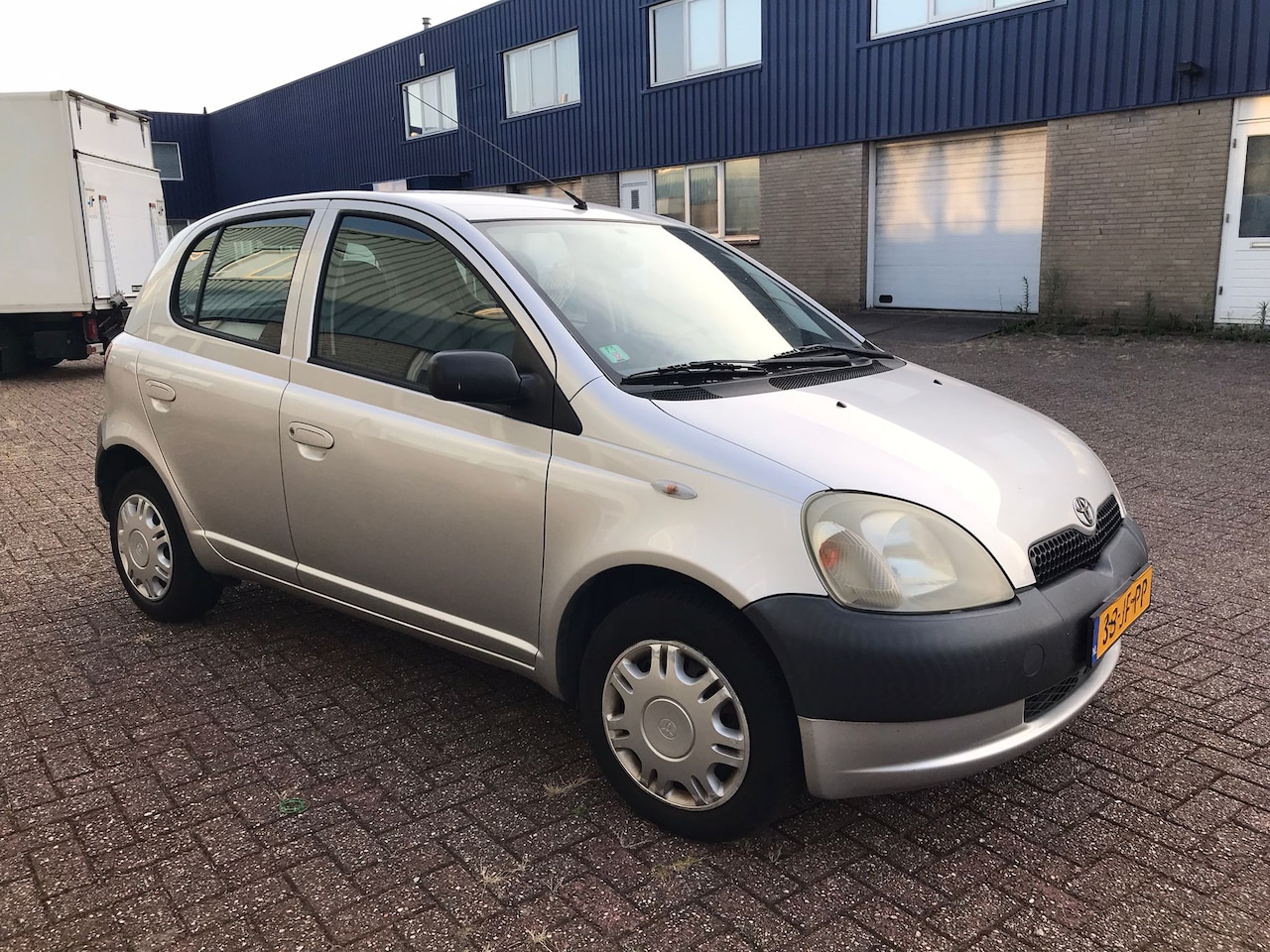 Toyota Yaris - 1.0-16V VVT-i YORIN - AutoWereld.nl