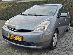 Toyota Prius - 1.5 VVT-i