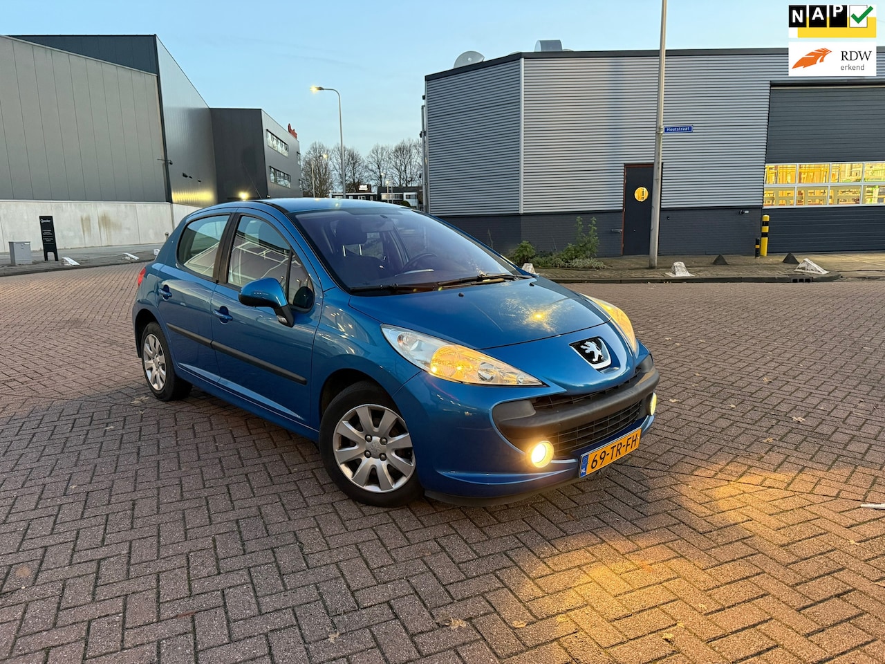 Peugeot 207 - 1.4-16V XS NEW APK CLIMA Volledig onderhouden - AutoWereld.nl