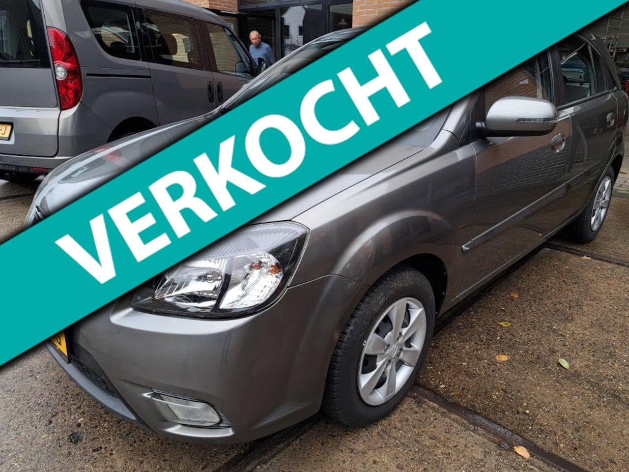 Kia Rio - 1.4 SEVEN AIRCO TREKHAAK AIRCO PERFECT ONDERHOUDEN - AutoWereld.nl