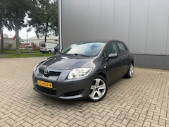 Toyota Auris - 1.6-16V Terra 155.051KM / AIRCO / TREKHAAK \ LM VELGEN /