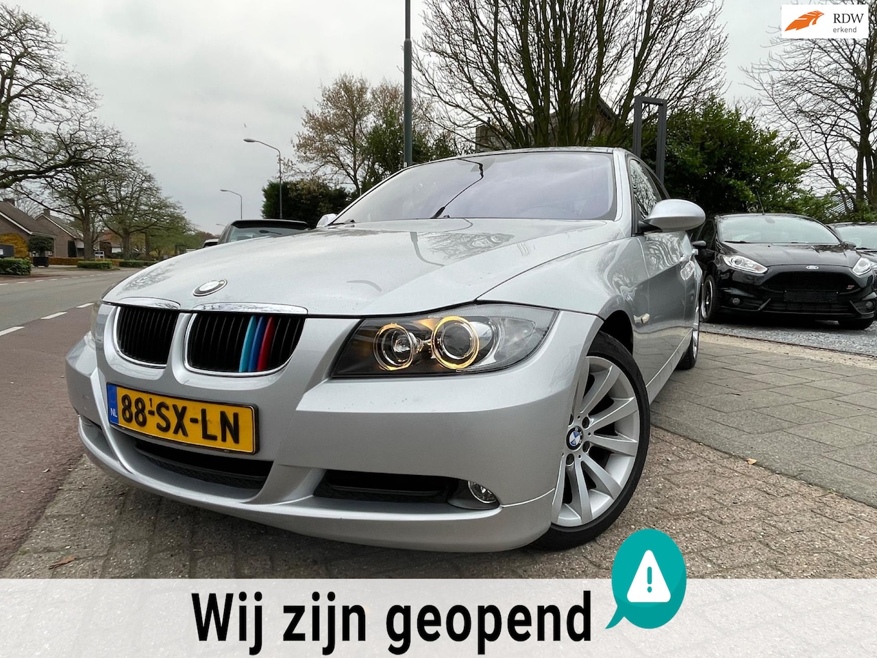 BMW 3-serie - 318i High Executive Clima Elek Pakket Lmv Cruise Trekhaak - AutoWereld.nl